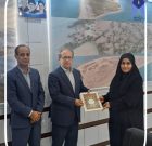 تقدیر فرماندار دیّر از رئیس دانشگاه آزاد اسلامی بندر دیّر به‌دلیل ارتقای کیفی و درخشش دانشجویی