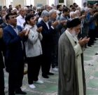 اقامه نماز عید فطر در بندر دیر اقامه نماز عید فطر در بندر دیر